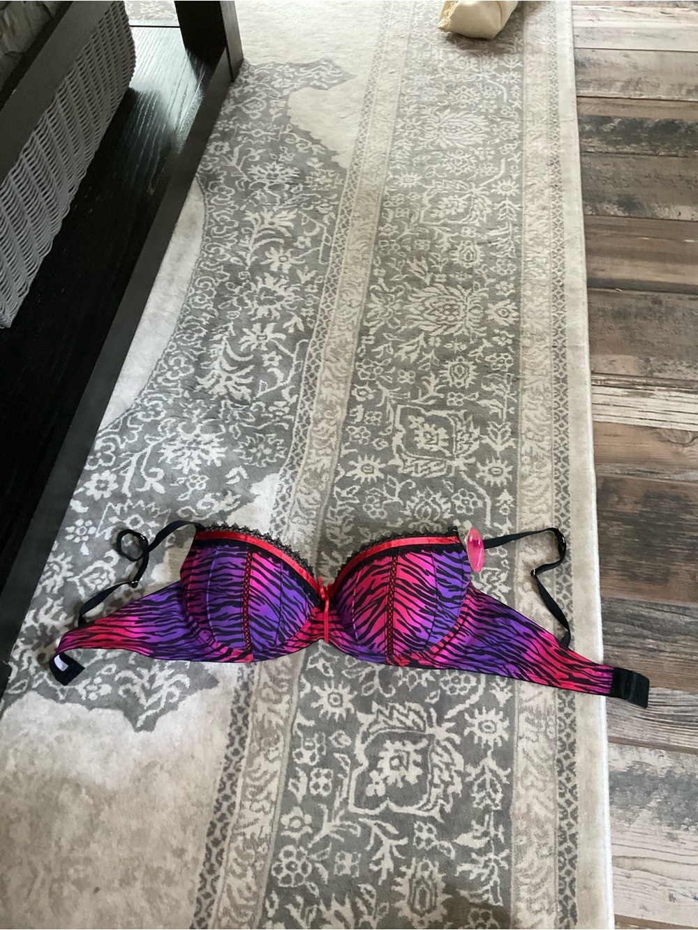 Candie's Hot Pink & Purple Zebra Push-Up Bra 36C